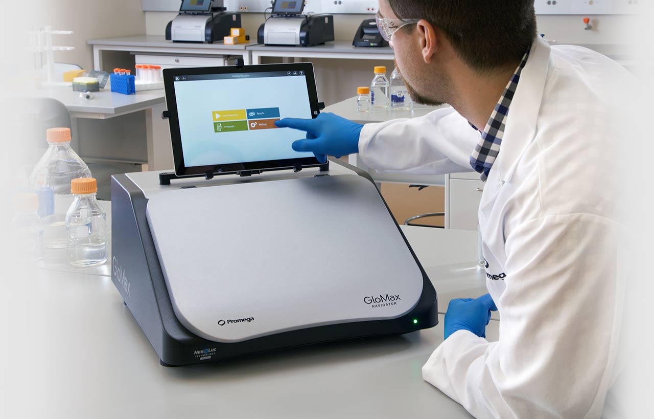 GloMax® Navigator Microplate Luminometer | Luminescence Plate